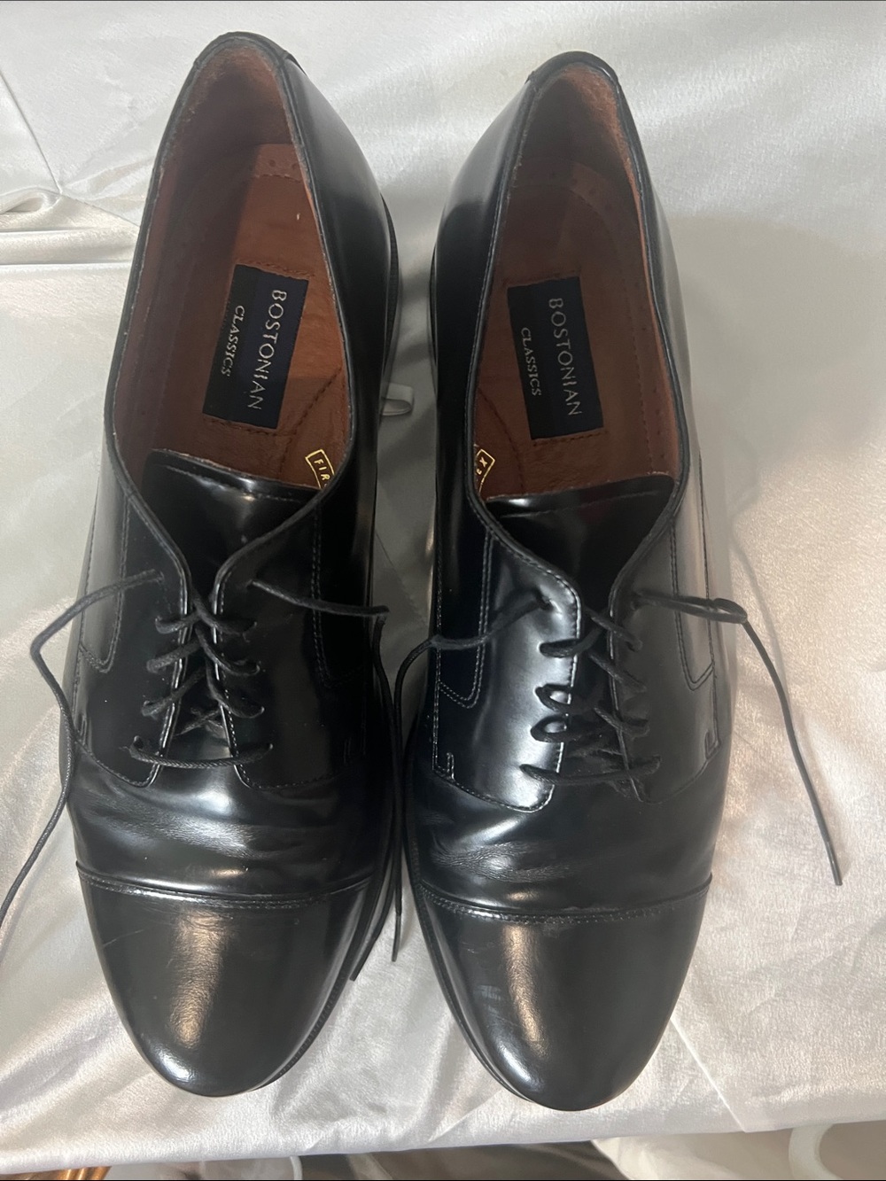 Bostonian Black Cap-Toe Oxford Dress Shoes